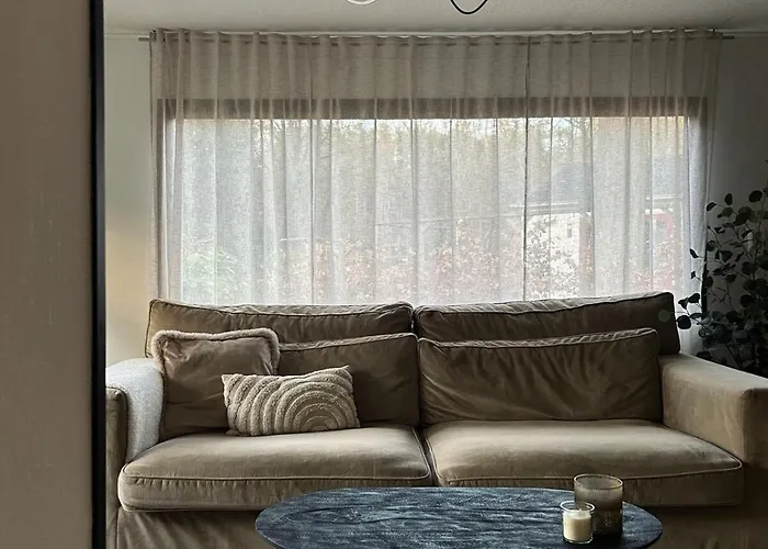 Сasa de vacaciones Spacious Two Bedroom Hattemerbroek